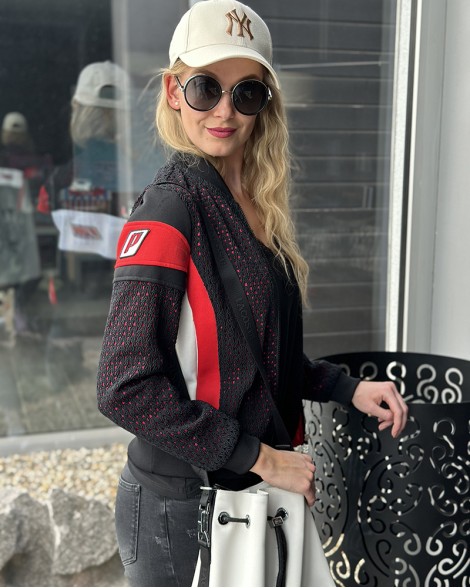 Bunda dámská Pinko černá s nápisem